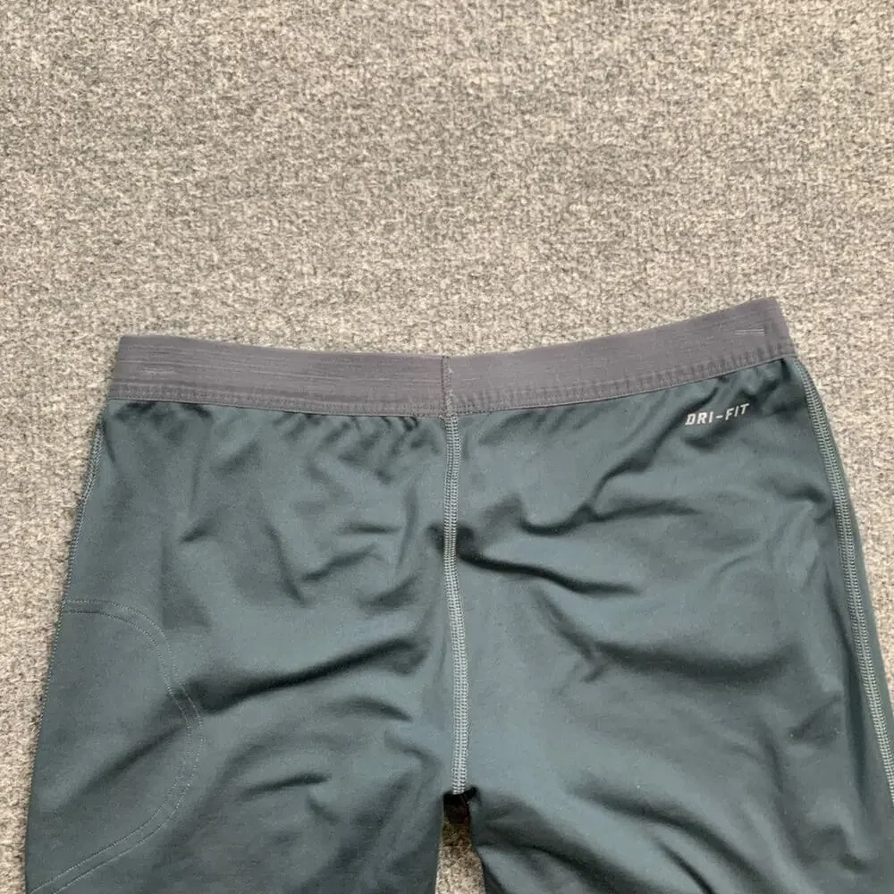 Nike Capri Leggings Women M Medium Gray Dri Fit Pull On Stretch Waistband Swoosh